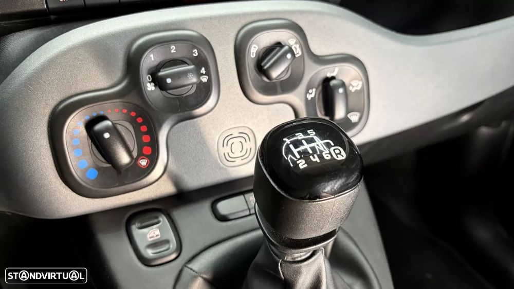 Fiat Panda 1.0 Hybrid City - 28