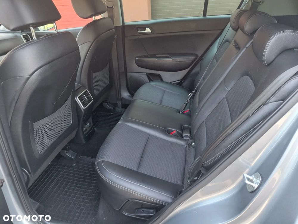 Kia Sportage 1.6 CRDI Business Line 2WD - 12