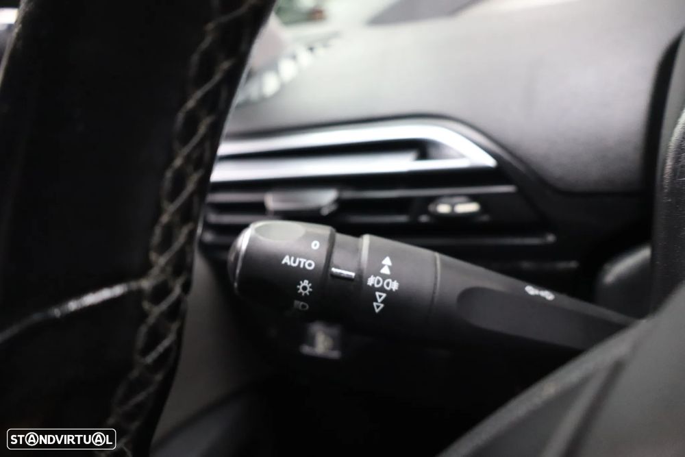 Citroën C4 PureTech 130 Stop & Start Attraction - 14