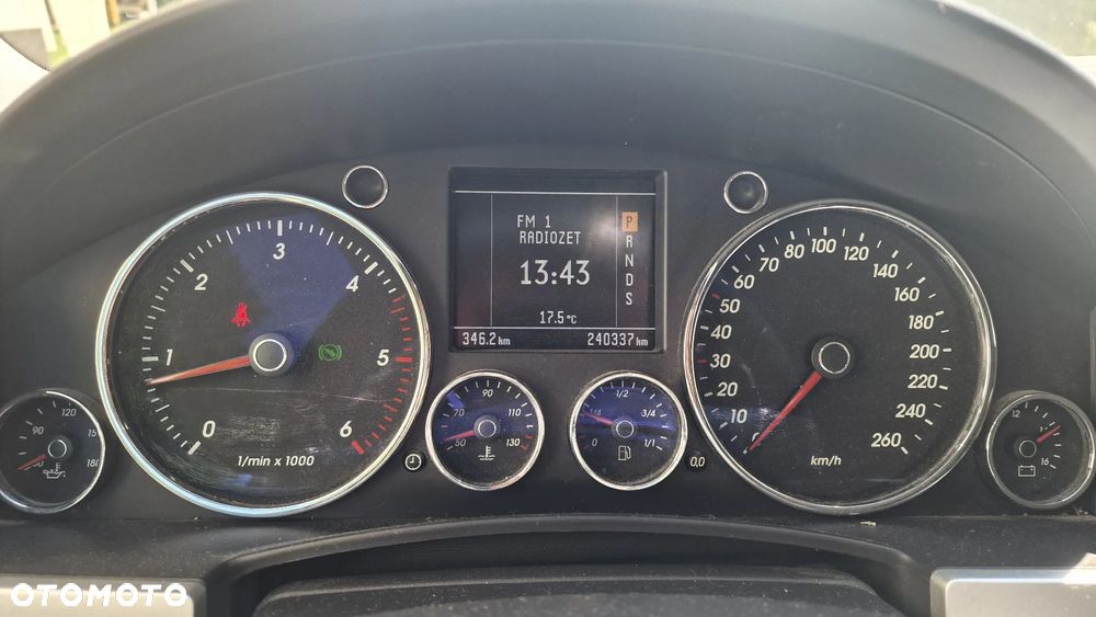 Volkswagen Touareg 3.0 V6 TDI Tiptr - 5