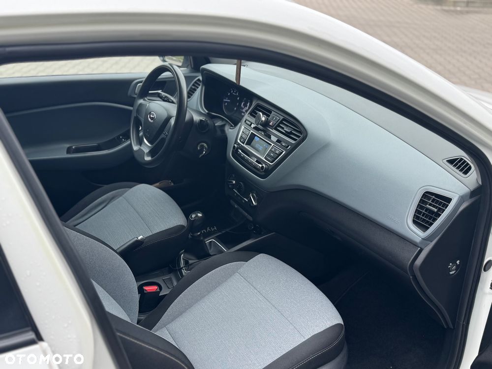 Hyundai i20 1.2 Classic - 8