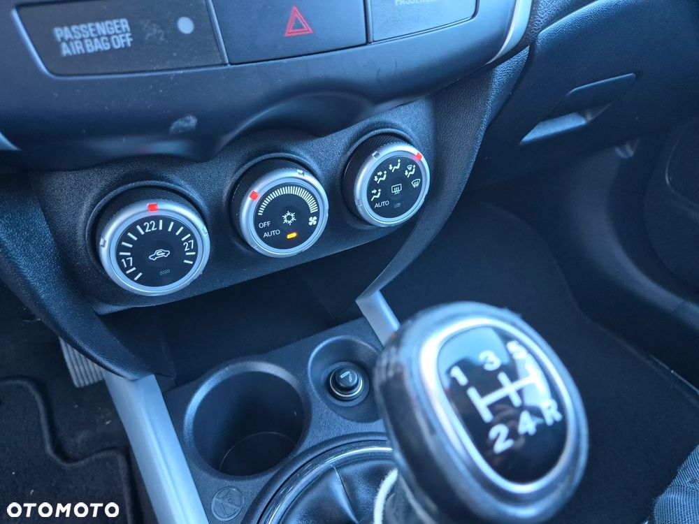 Mitsubishi ASX 1.6 2WD Comfort Edition - 38