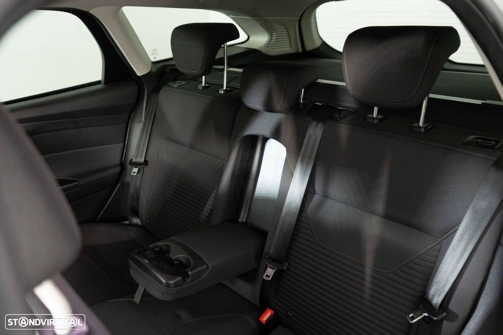 Ford Focus SW 1.0 EcoBoost Titanium - 11
