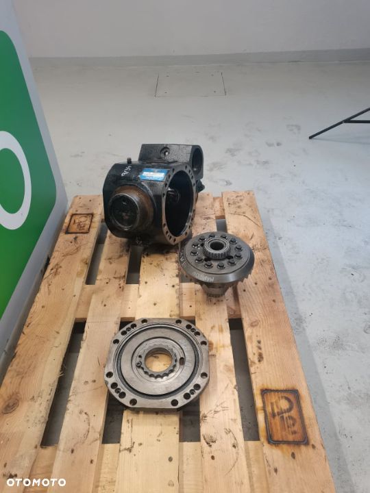 Dyferencjał Manitou MT 1840 {Spicer 9X34 tył} - 7
