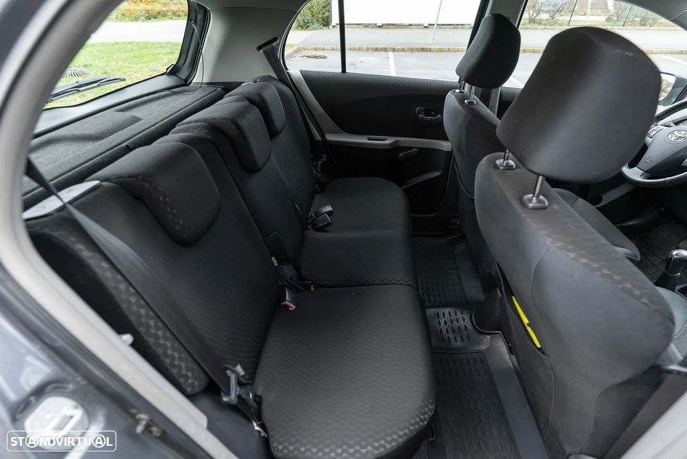 Toyota Yaris - 9