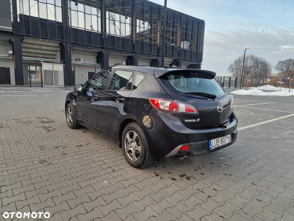 Mazda 3 - 4