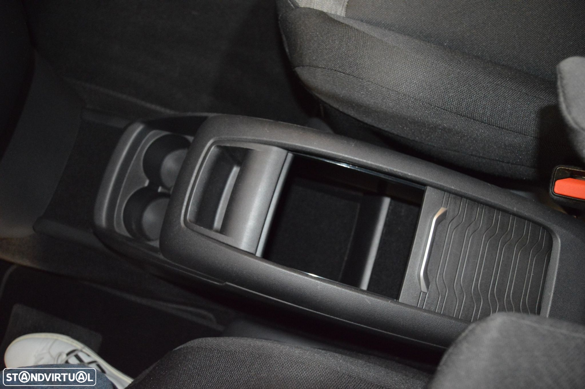 Citroën Grand C4 Spacetourer 1.5 BlueHDi Feel EAT8 - 34