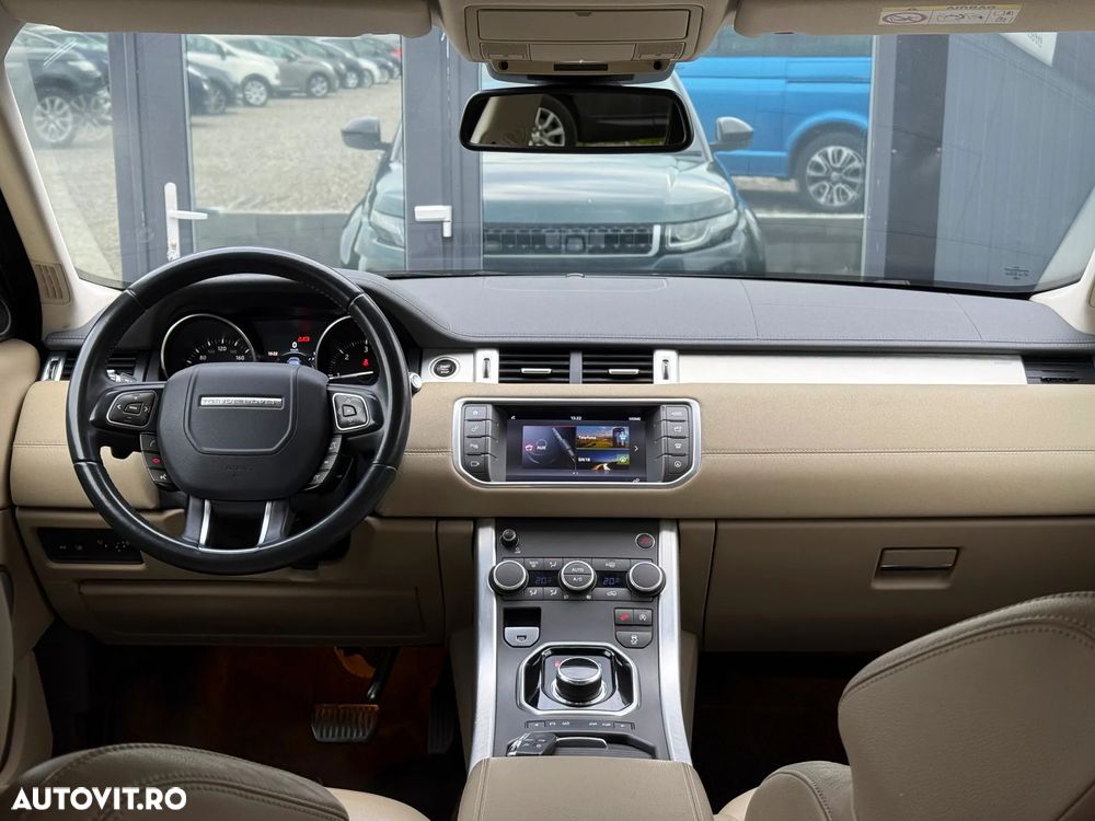 Land Rover Range Rover Evoque - 11