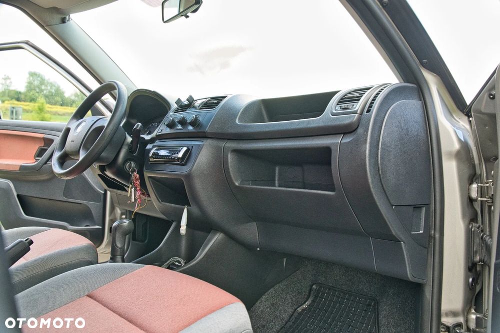 Skoda Fabia - 13