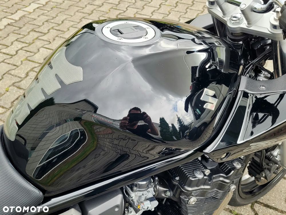 Suzuki Bandit - 4