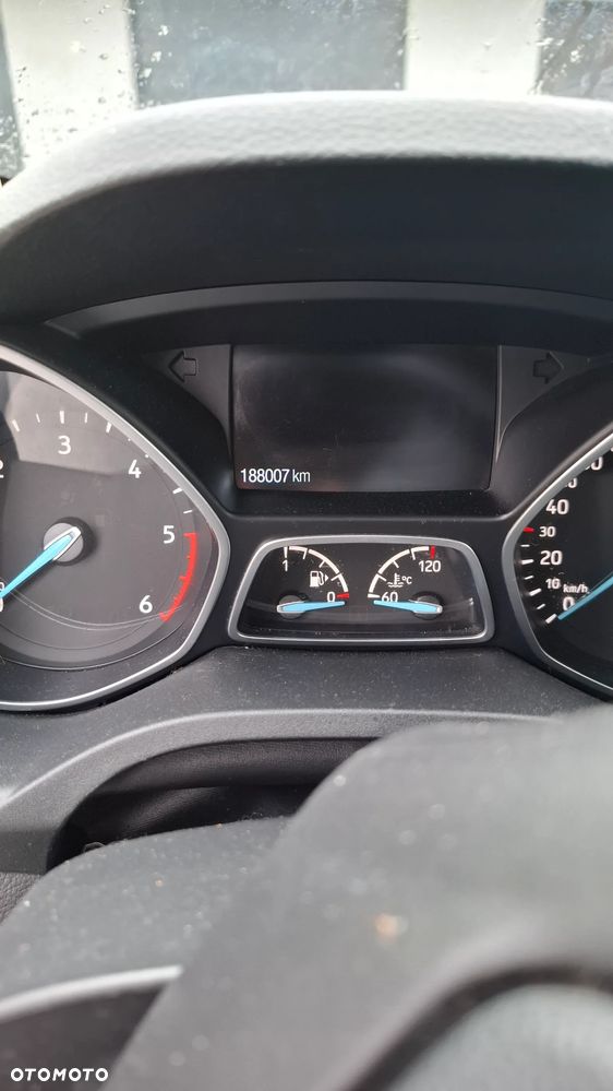 Ford Kuga 2.0 TDCi AWD Titanium - 9