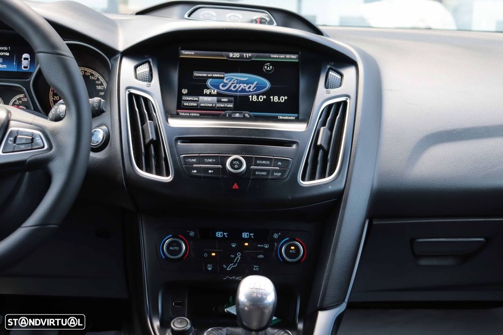 Ford Focus 2.0 TDCi ST-2 - 18