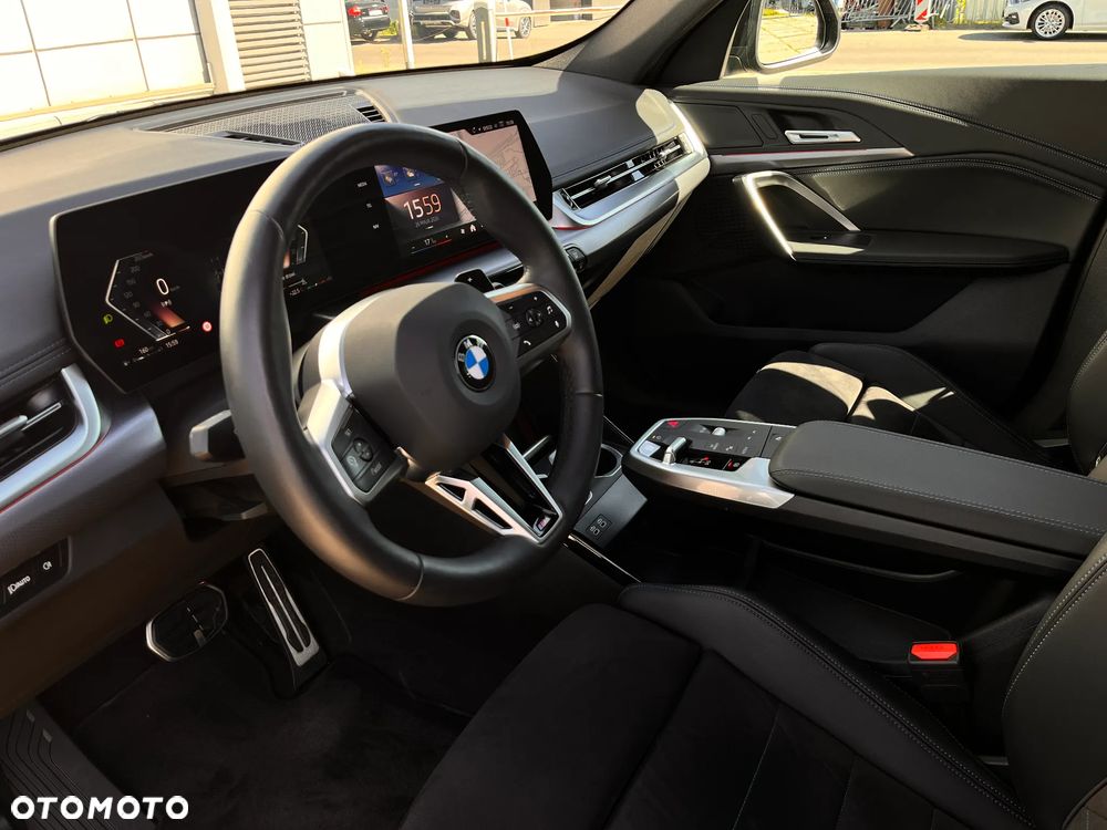BMW X1 sDrive18i - 24