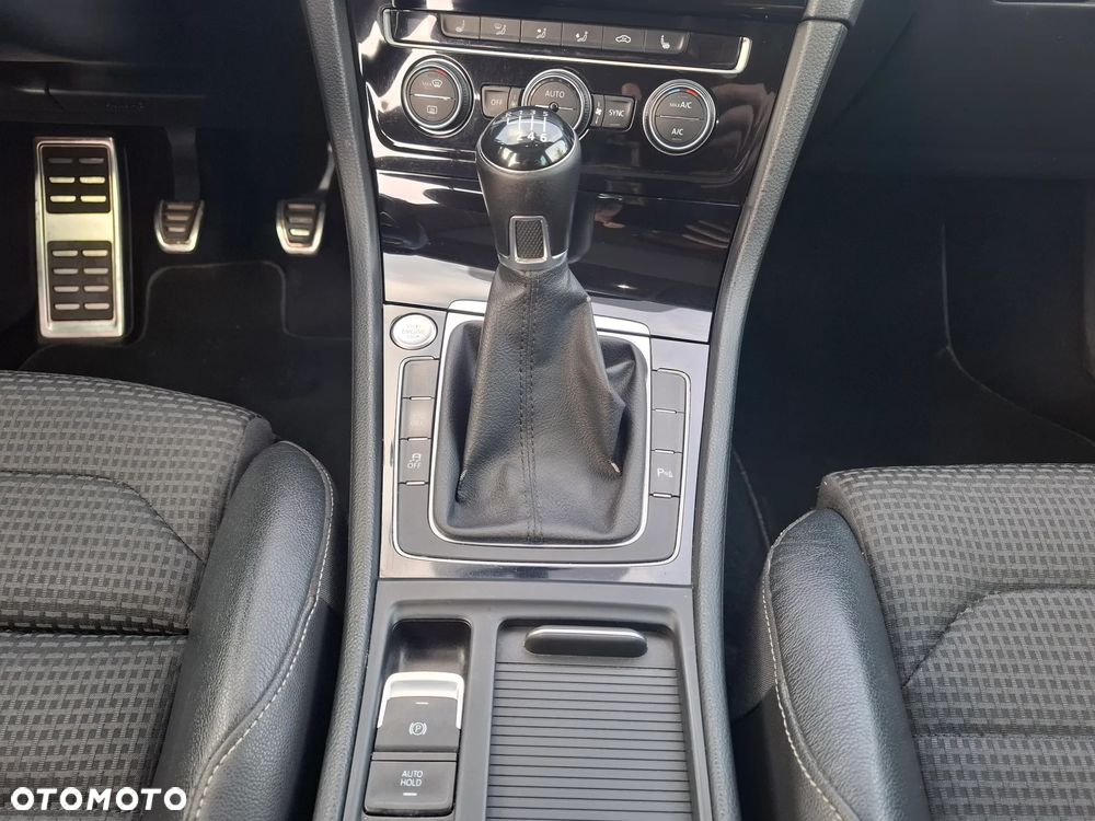Volkswagen Golf VII 2.0 TDI BMT 4Mot Highline EU6 - 14