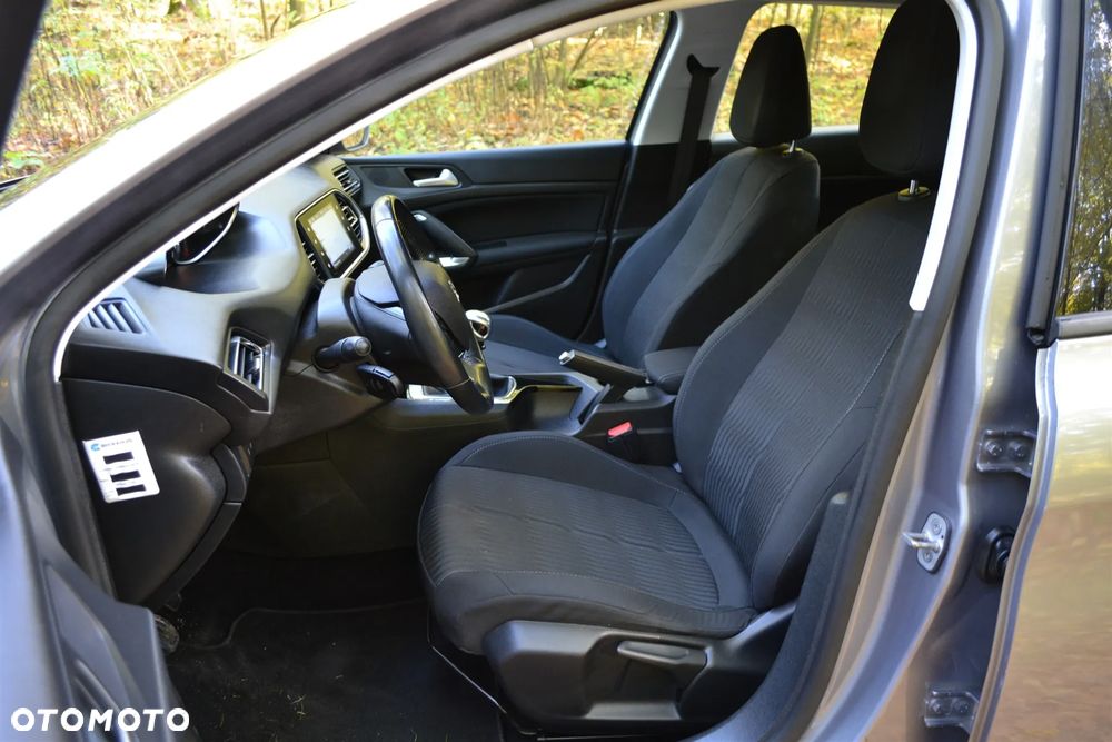 Peugeot 308 BlueHDi FAP 120 Stop&Start Active - 8