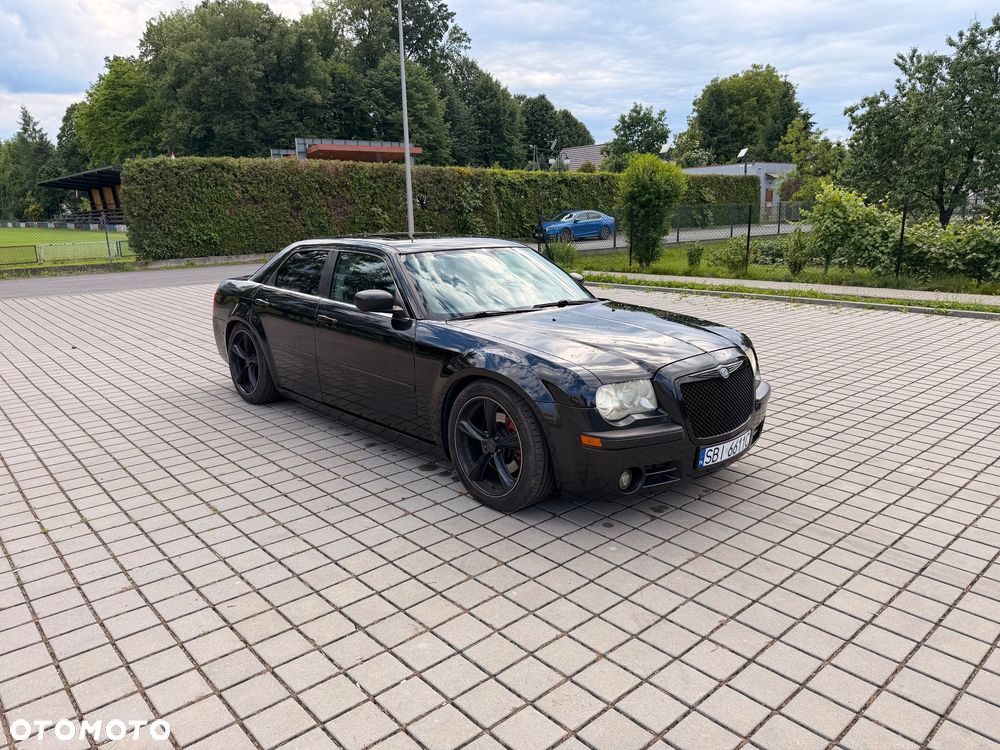 Chrysler 300C 5.7 V8 Hemi - 1