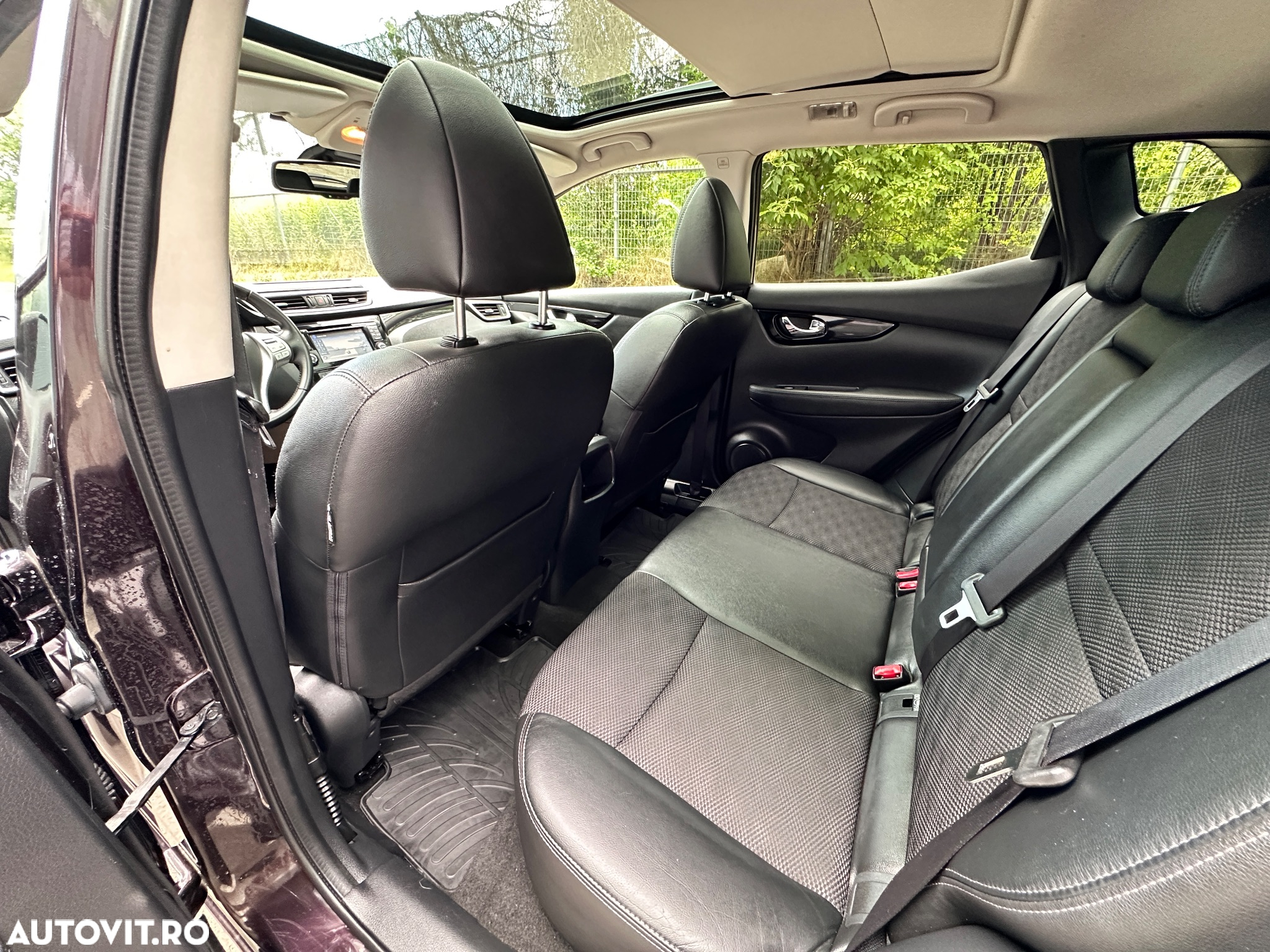 Nissan Qashqai 1.6 DCI Start/Stop X-TRONIC Tekna - 8