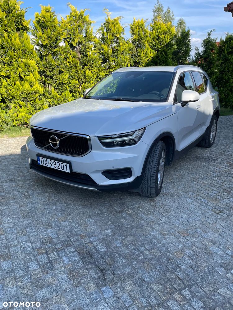 Volvo XC 40 T4 Momentum - 1