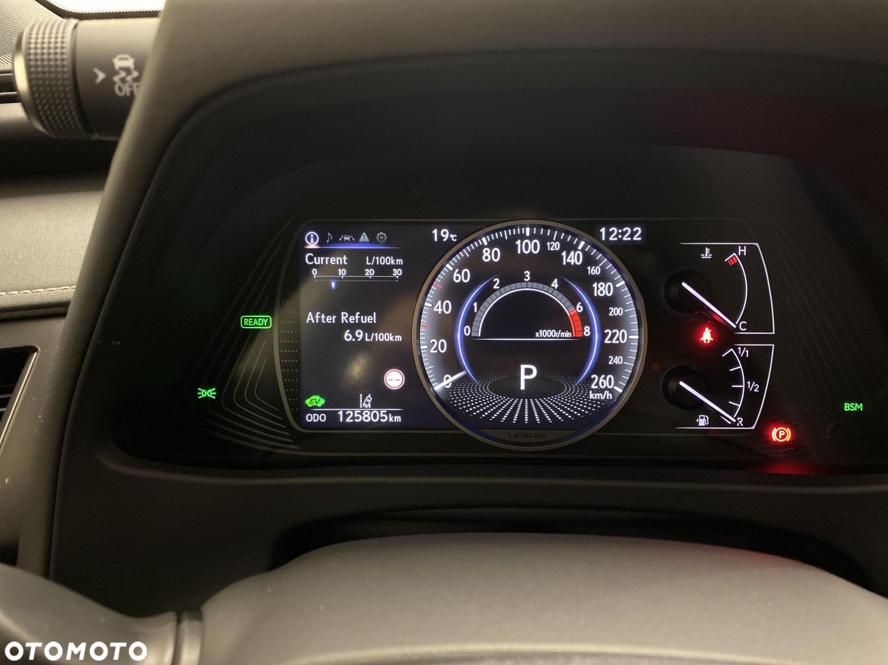 Lexus UX 250h GPF F Impression 2WD - 14