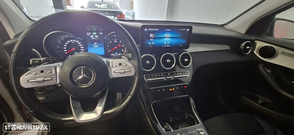 Mercedes-Benz GLC 300 d 4Matic 9G-TRONIC AMG Line - 12