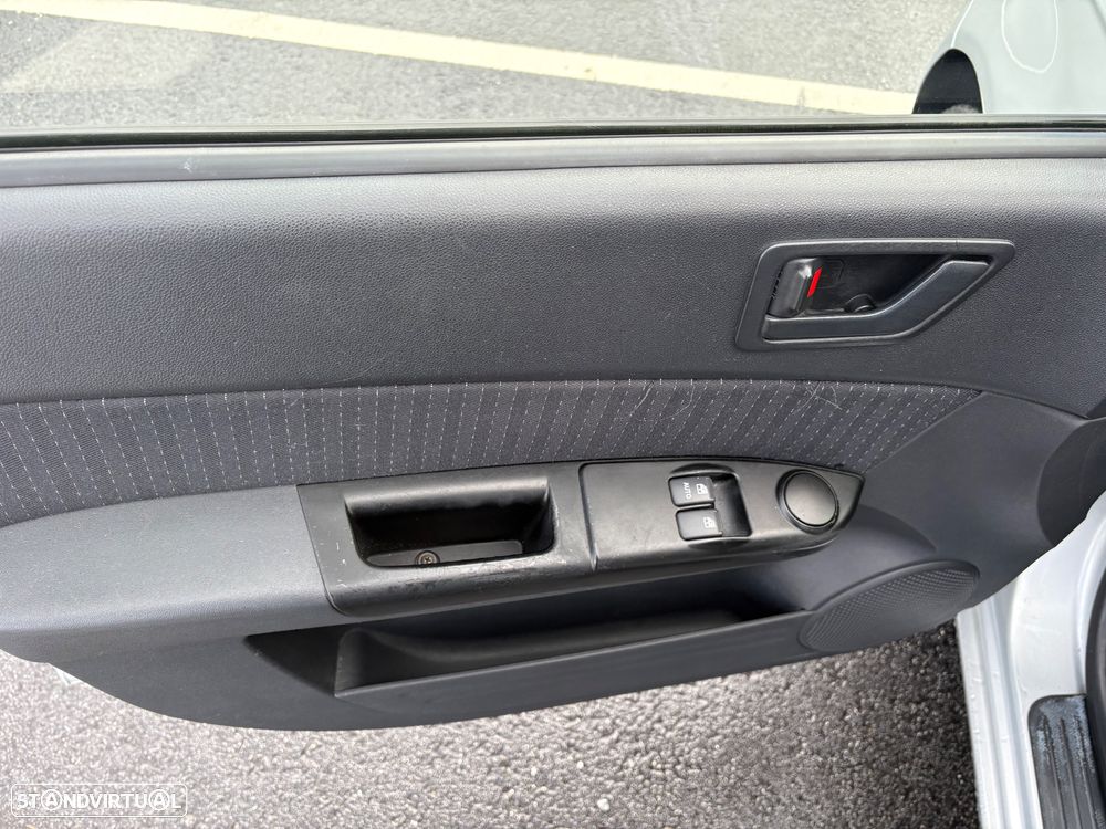 Hyundai Getz 1.1 First - 11