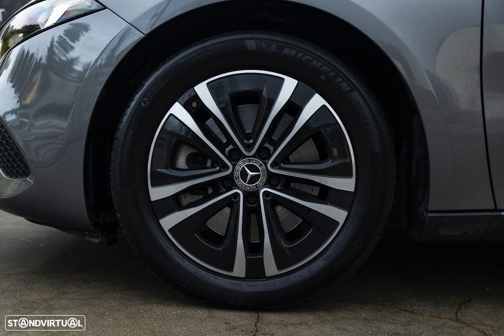 Mercedes-Benz A 250 e - 19