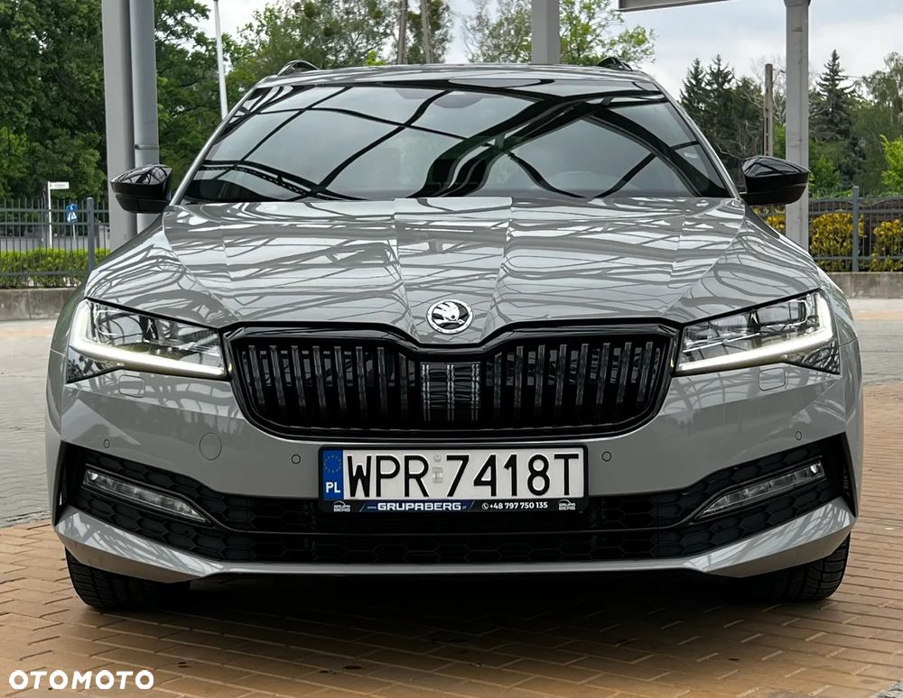Skoda Superb 2.0 TDI SCR 4x4 Sportline DSG - 3