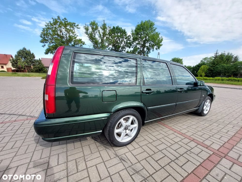 Volvo V70 2.4 - 11
