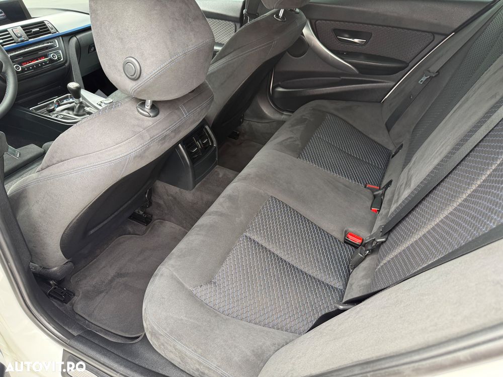 BMW Seria 3 318d Blue Performance Sport Line - 10