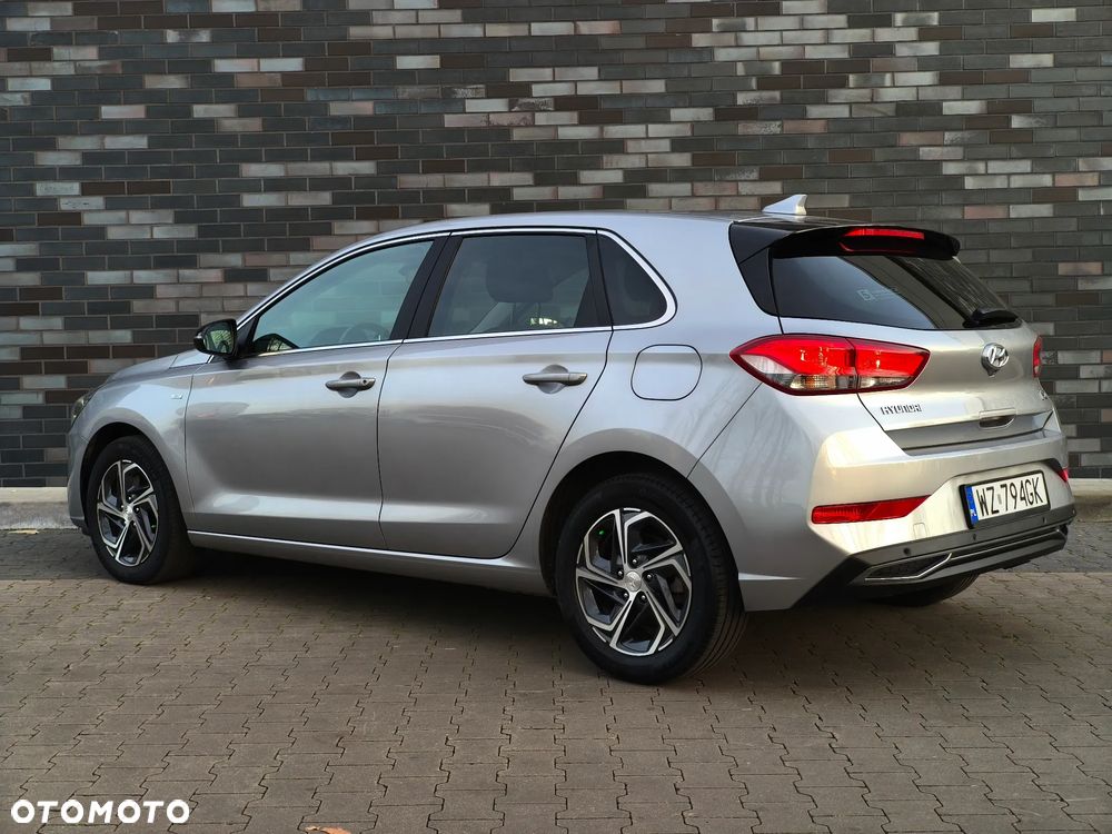 Hyundai i30 1.5 T-GDI 48V Smart - 8