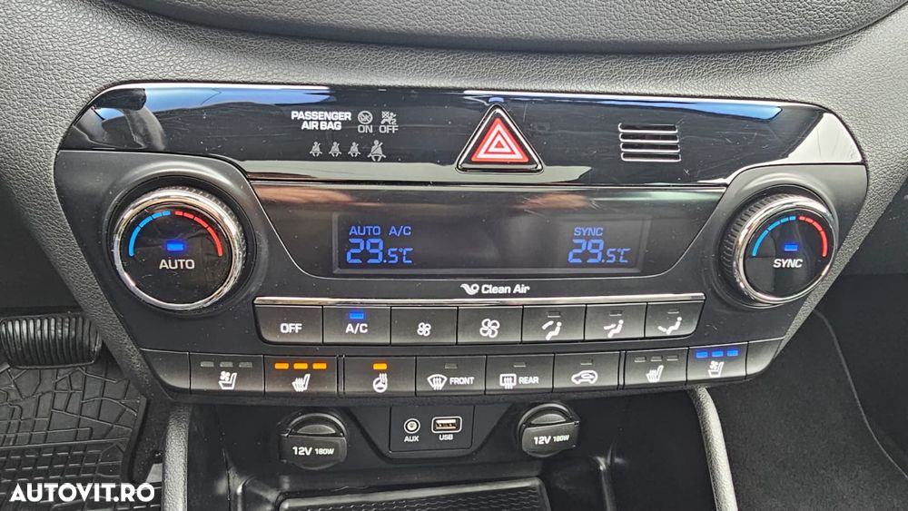 Hyundai Tucson blue 1.7 CRDi 2WD DCT Premium - 16