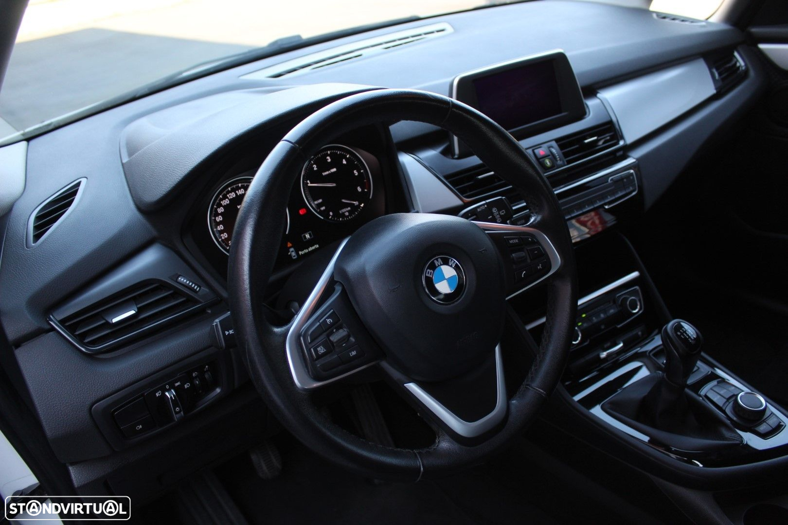 BMW 216 Active Tourer d - 11