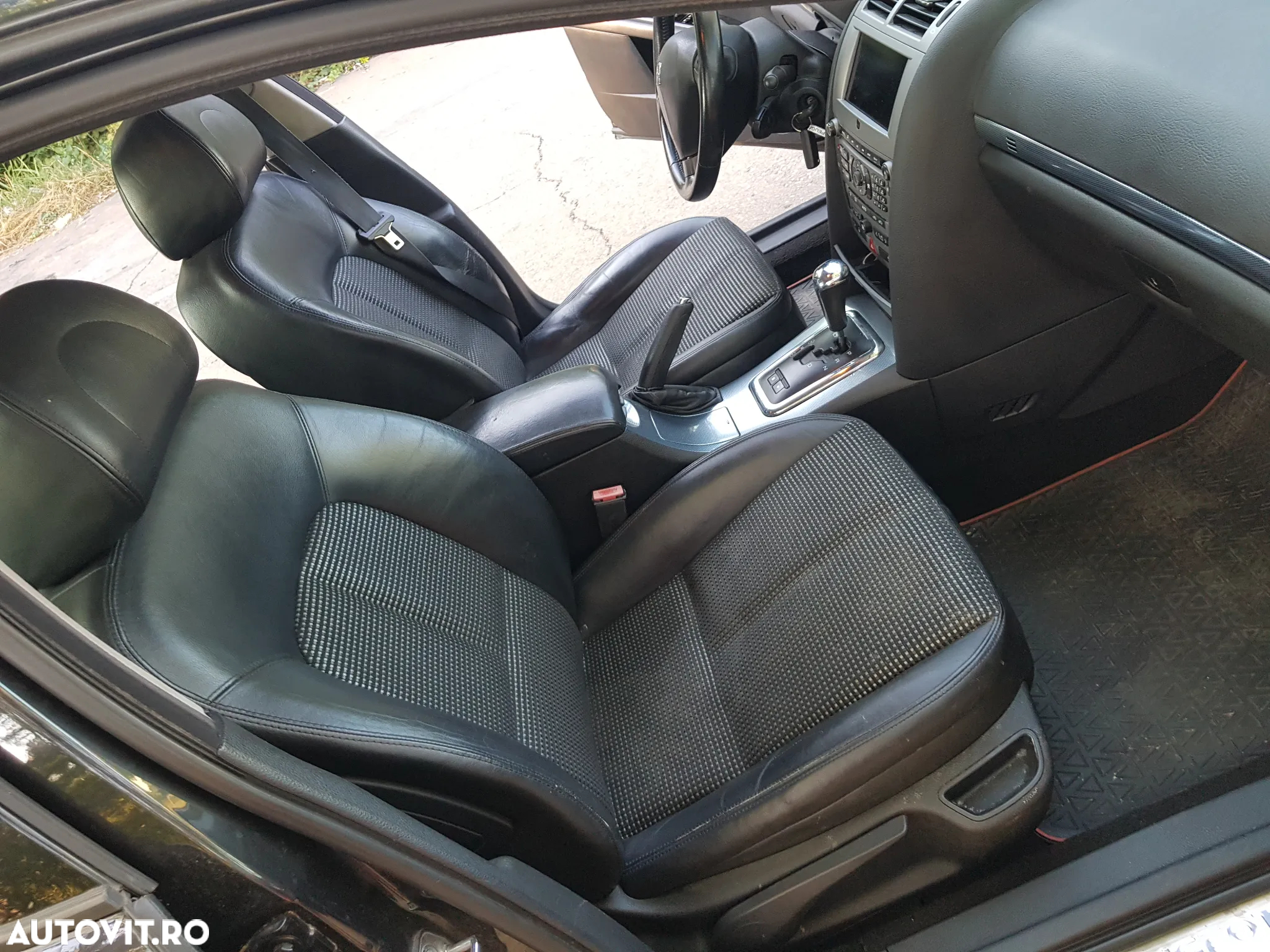 Peugeot 407 HDi 135 Automatik Esplanade - 30