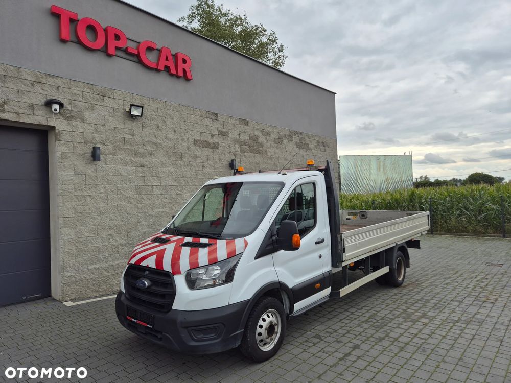 Ford Transit - 1
