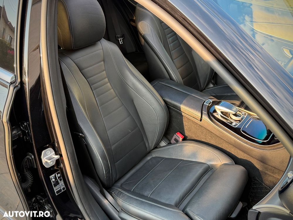 Mercedes-Benz E 220 d 9G-TRONIC AMG Line - 26