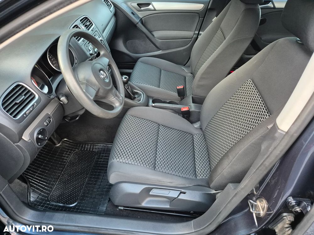 Volkswagen Golf - 15