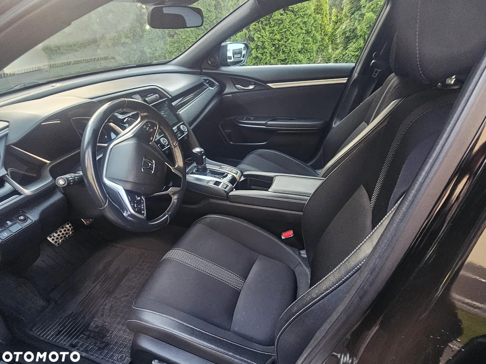 Honda Civic 2.0 i-VTEC LX CVT - 13