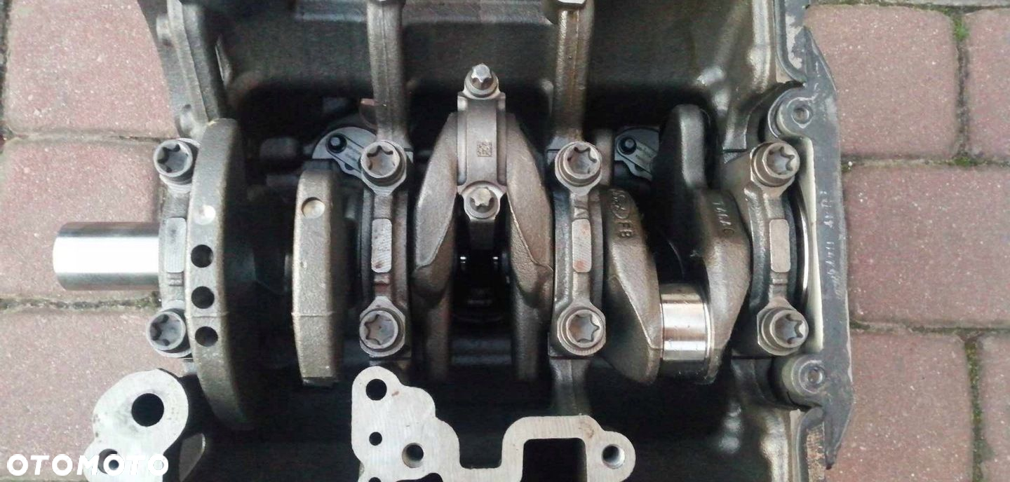 BLOK SILNIKA 1,0 ECOBOOST + wał + tłoki B-MAX C-MAX CONNECT COURIER FIESTA FOCUS MONDEO - 2