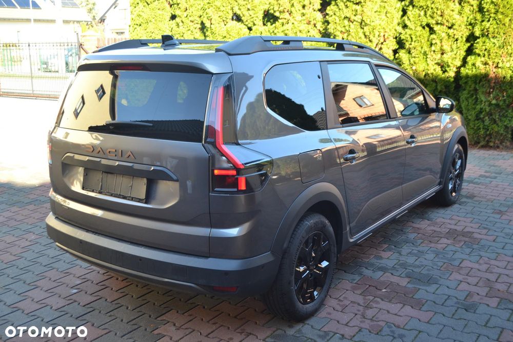 Dacia Jogger 1.8 Full Hybrid 155 Expression MMT 7os - 15