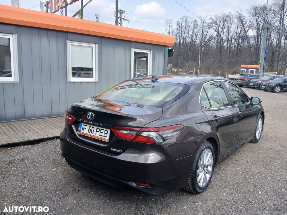 Toyota Camry 2.5 Dynamic - 3