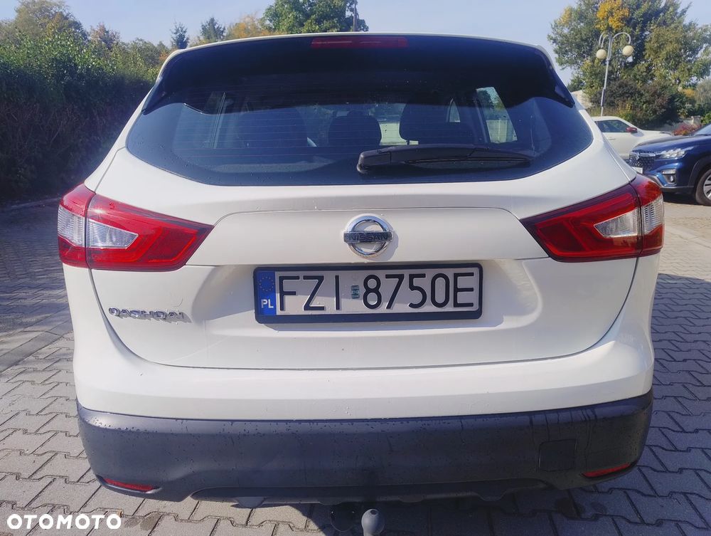 Nissan Qashqai 1.2 DIG-T N-Connecta - 4