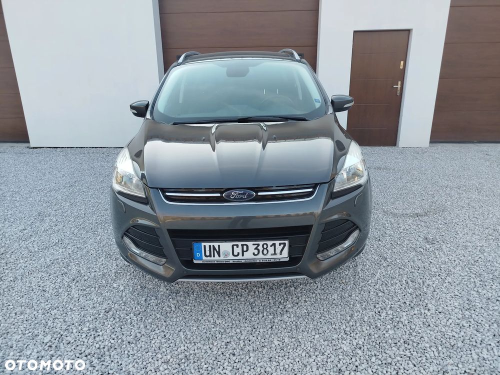 Ford Kuga 2.0 TDCi 2x4 Titanium - 5
