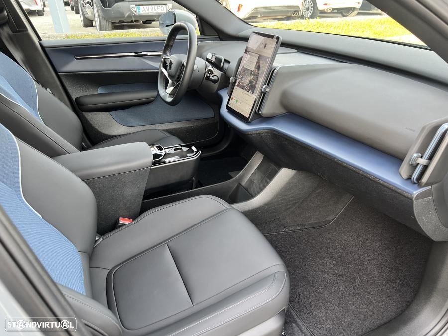 Volvo EX30 69 kWh Single Motor Extended Range Core - 27