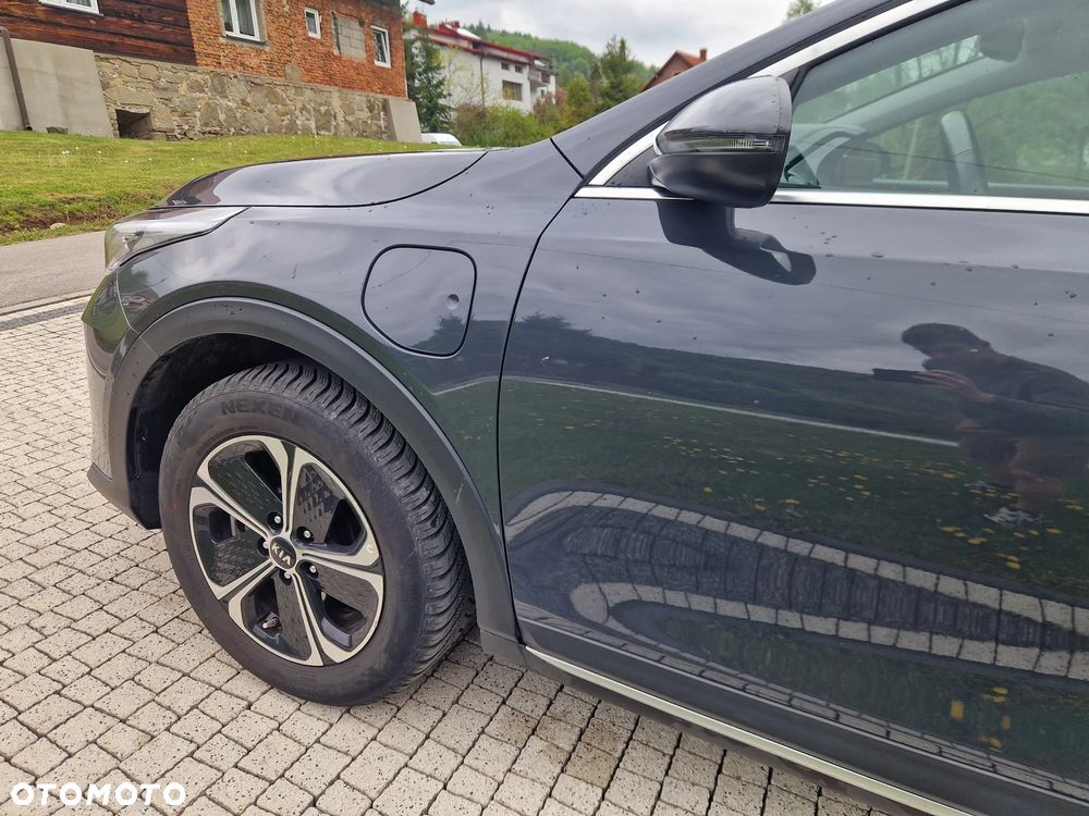 Kia XCeed - 10