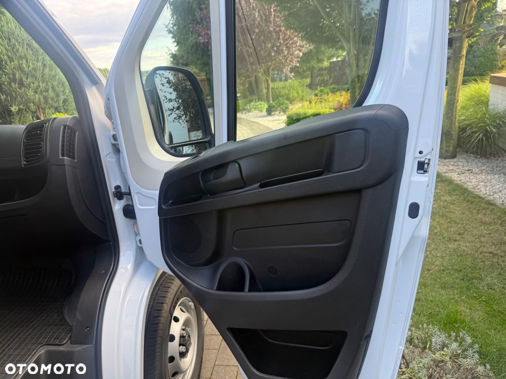 Opel Movano - 27