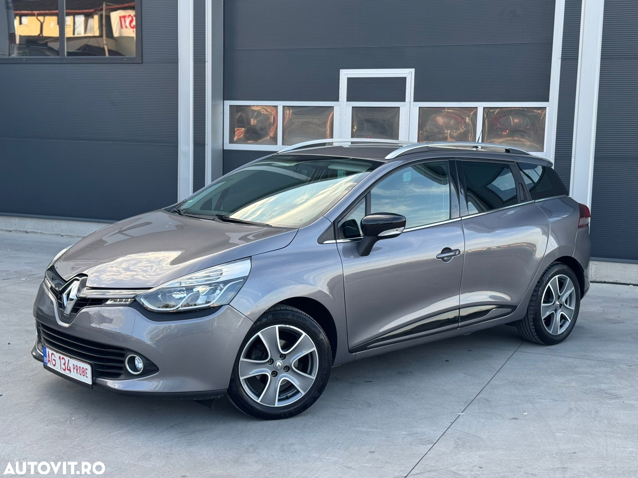 Renault Clio dCi 90 Dynamique - 11