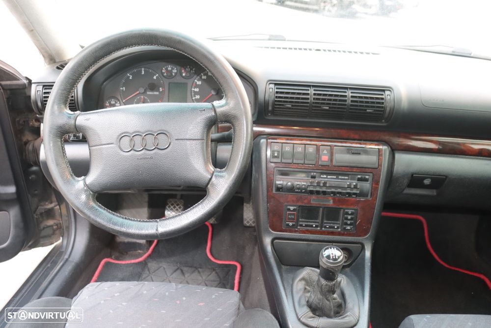 Audi A4 Avant - 12
