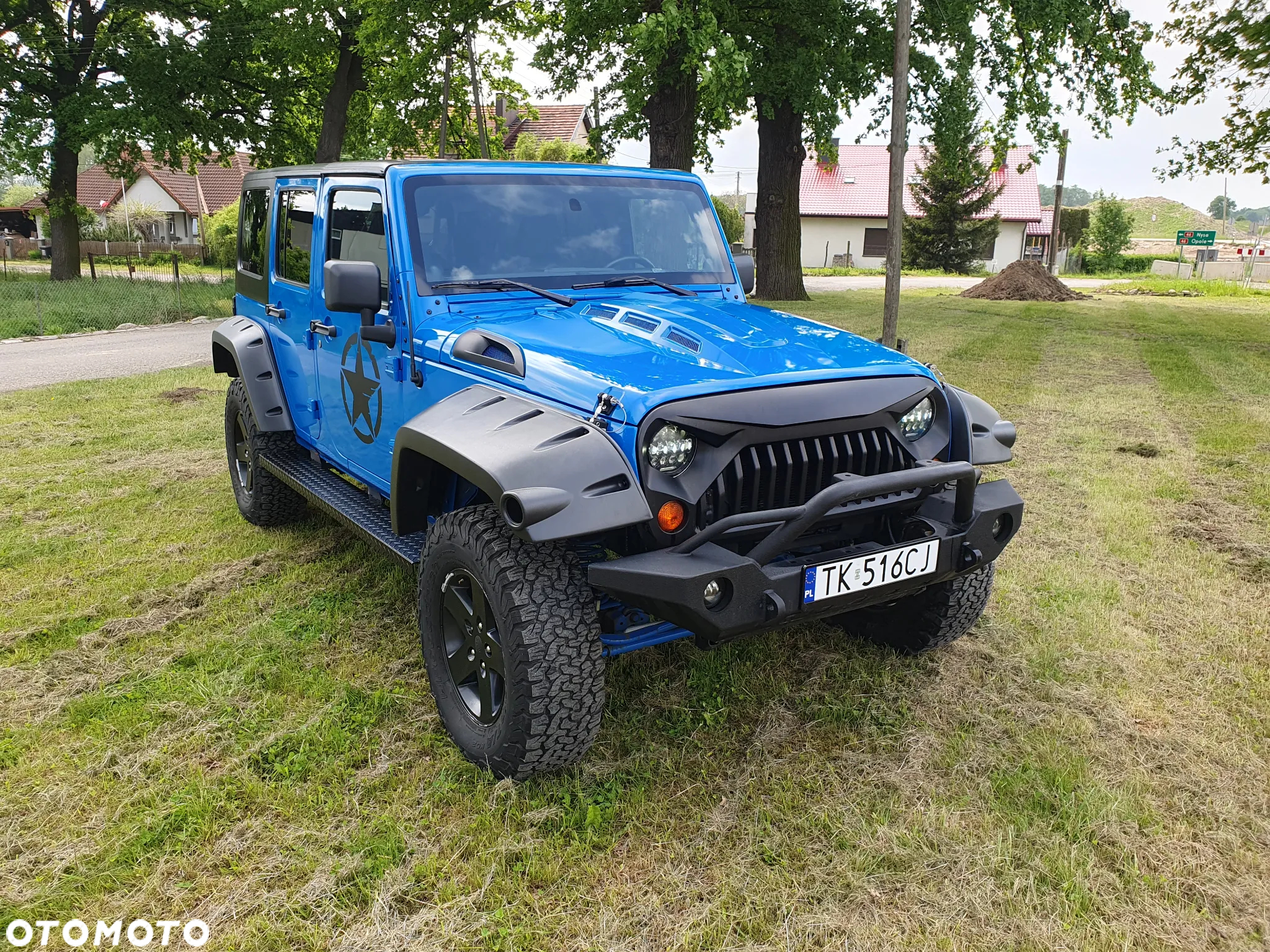 Jeep Wrangler Unlimited 3.8 Automatik Sahara - 11