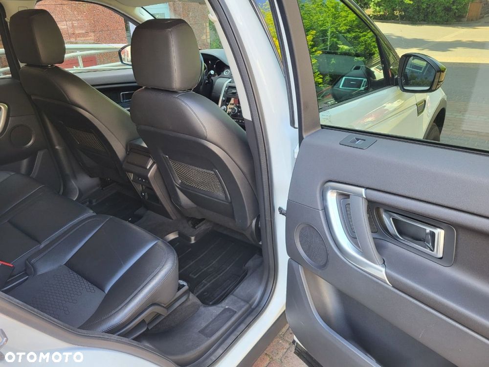 Land Rover Discovery Sport - 29
