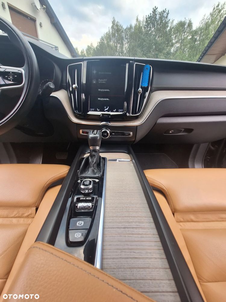 Volvo XC 60 T5 AWD Geartronic Inscription - 38